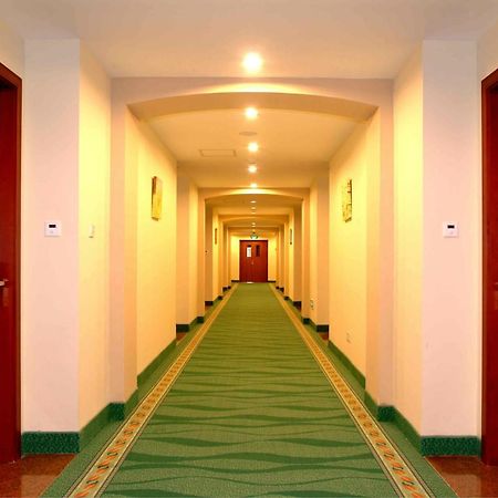 Greentree Inn Beijing Chaoyang Shilihe Antique City Express Hotel Εξωτερικό φωτογραφία